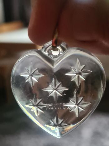 Pendentif. Cœur. Transparent. 4 x 4 cm