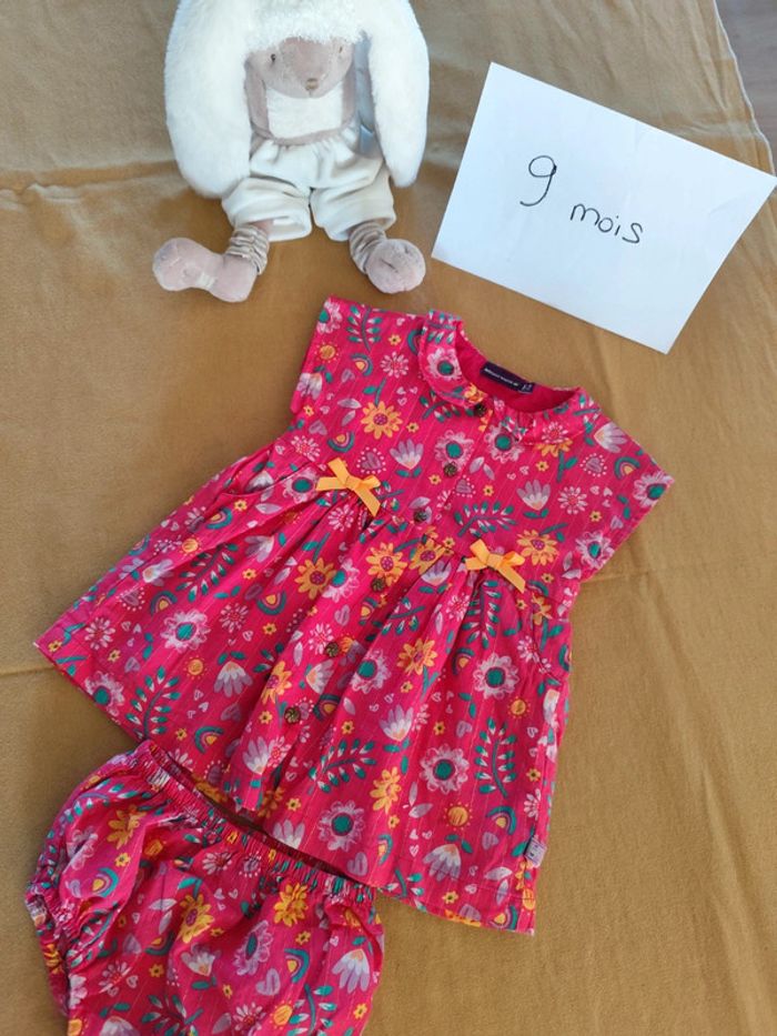 Lot de 3 robes été avec bloomer 9 mois - photo numéro 2