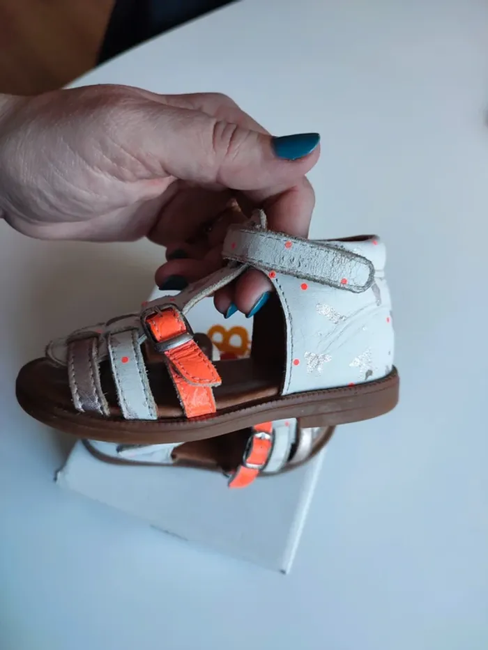 Sandales - photo numéro 5