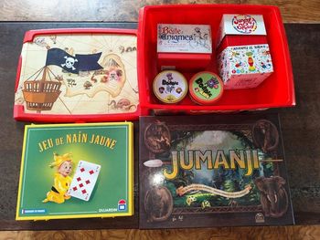 Jeux de société Jumanji nain jaune dobble harry potter boîte à énigme jungle speed
