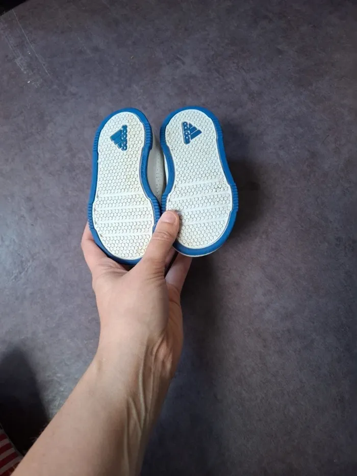 Chaussures adidas - photo numéro 2