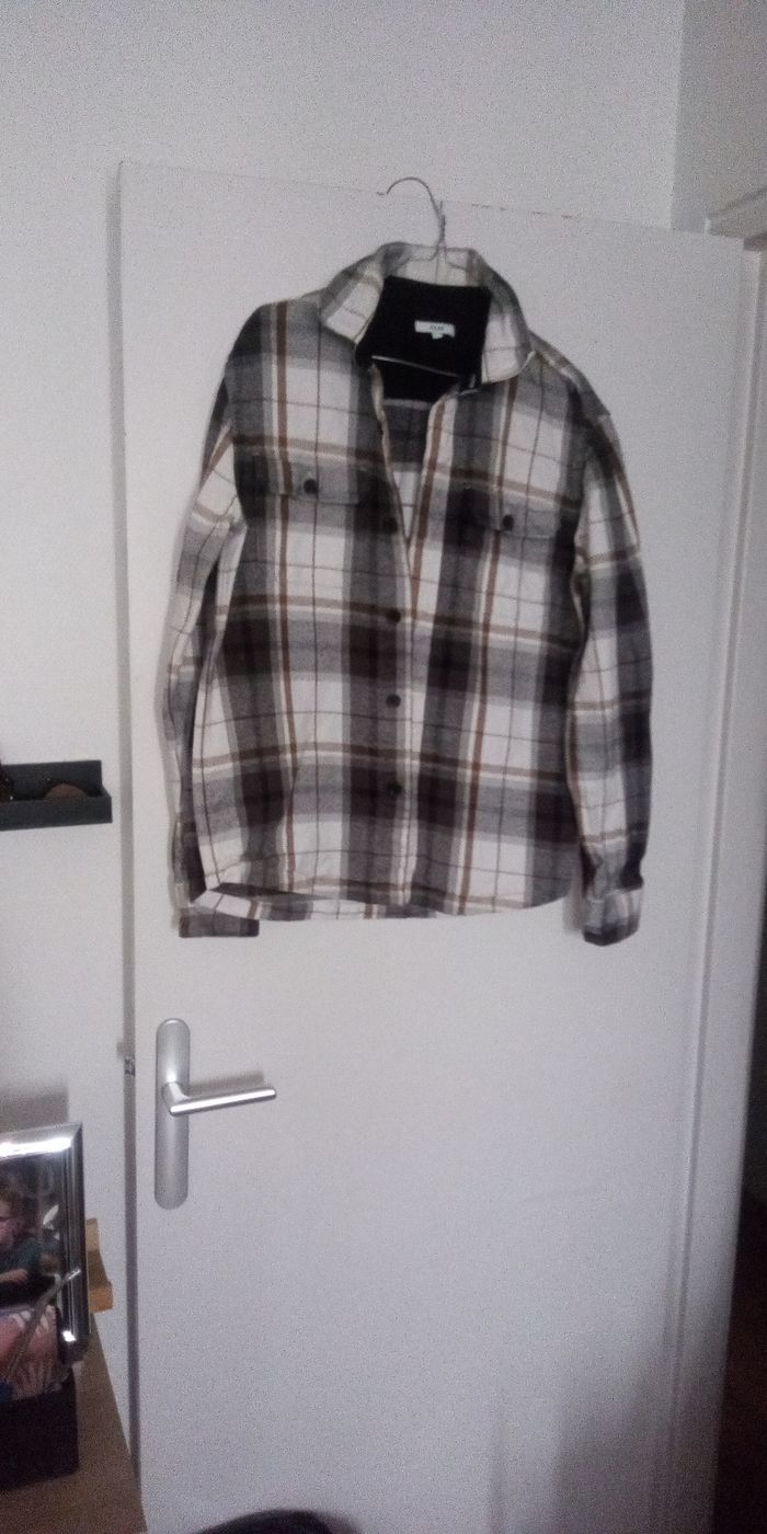 Chemise