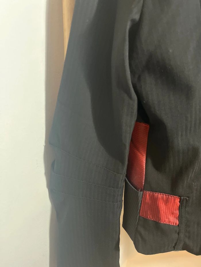 Veste noire et rouge Liliane H - photo numéro 8