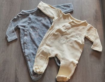 2 Pyjamas Prematurés