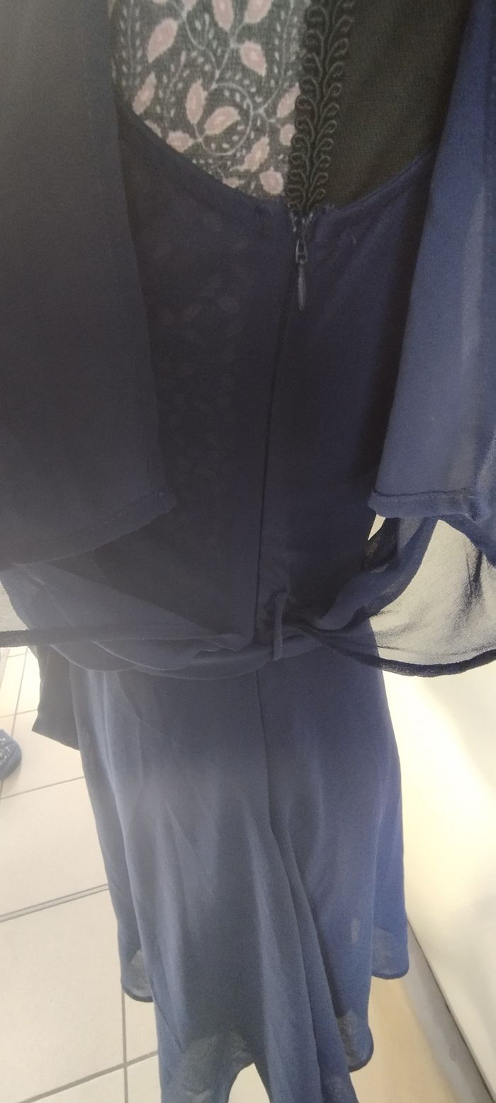 Robe tulle Mim taille 38 environ - photo numéro 2