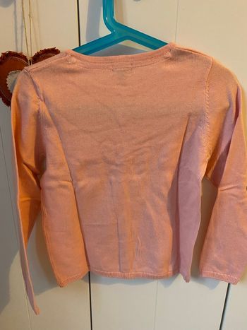 Petit gilet fille de marque kiabi et de taille 6 ans 