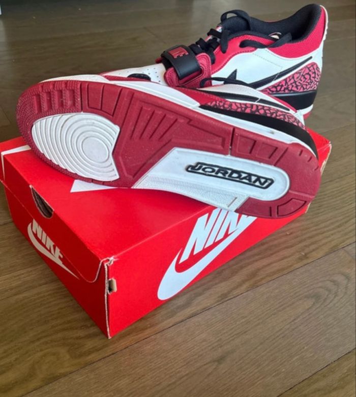 Air Jordan Legacy 312 Low 'Chicago Red' - photo numéro 7