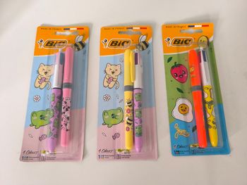 3 Lot de 1 stylo 4 couleurs +1  surligneur