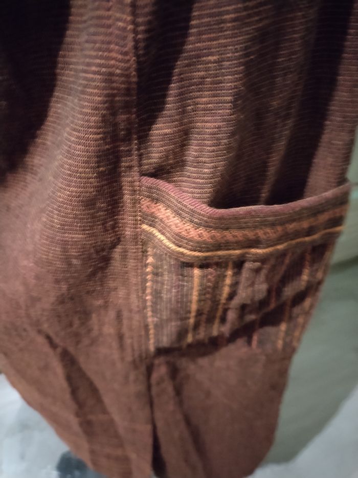 Jupe mi-longue taille 44 - photo numéro 3