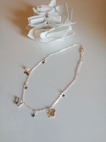 🌸Ras de cou argenté pampilles papillons et étoiles Neuf 🌸