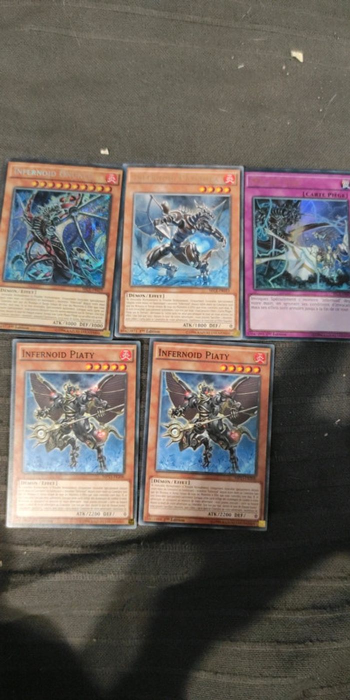 Lot de 5 cartes Yu-Gi-Oh