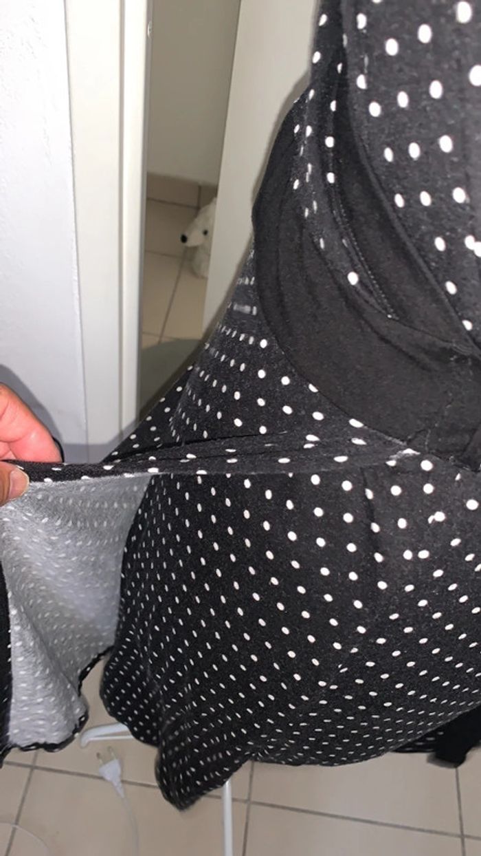 Robe croisés  à pois taille XL 48/50 avec lien noir et blanche e - photo numéro 2