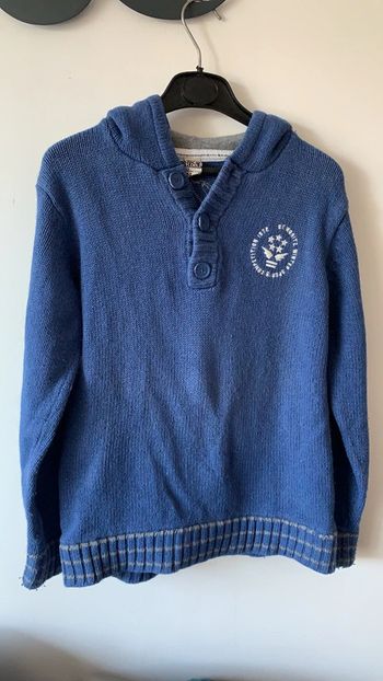 Gros pull en laine capuche bleu St Moritz 12 ans