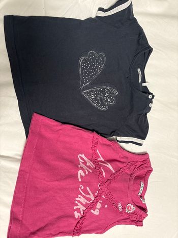 Lot 2 t-shirts