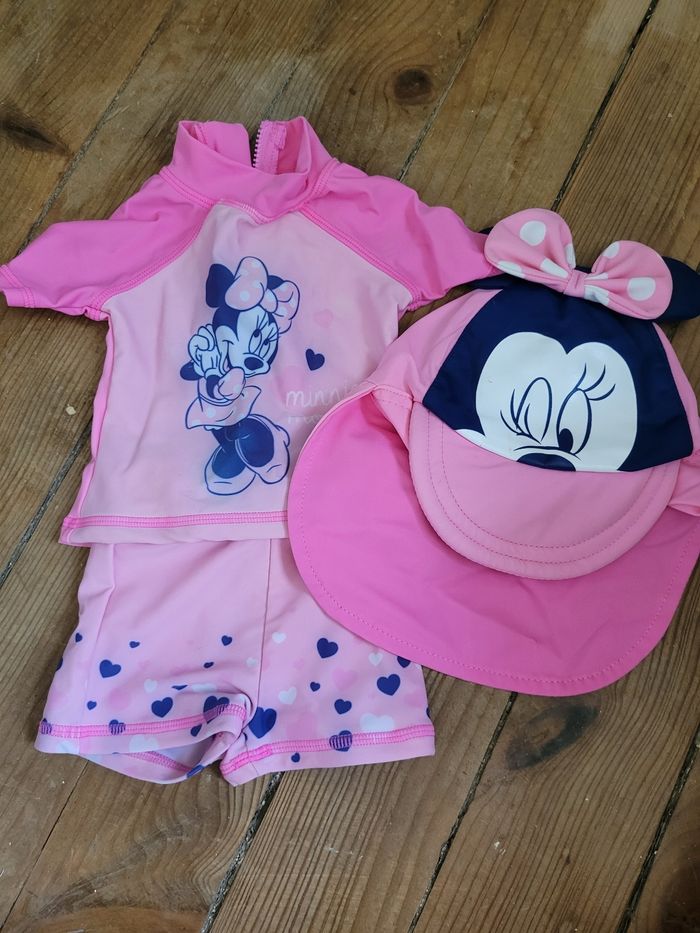 Lot maillot de bain disney 1 mois à 6 mois