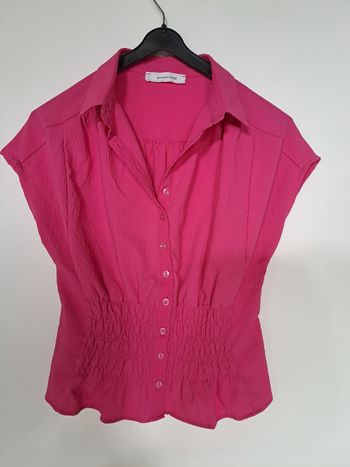 Blouse rose fushia en seersucker sans manche