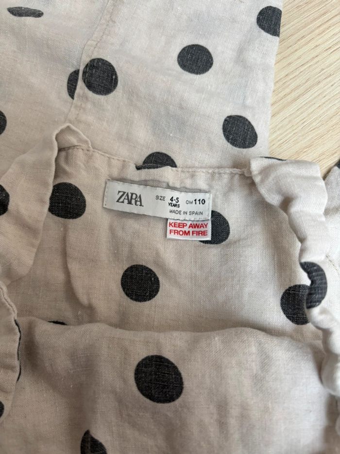 Salopette en lin à pois noir Zara taille 4-5 ans - photo numéro 6