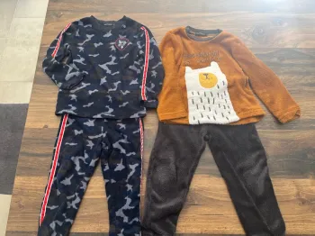 Lot de 2 pyjamas hiver