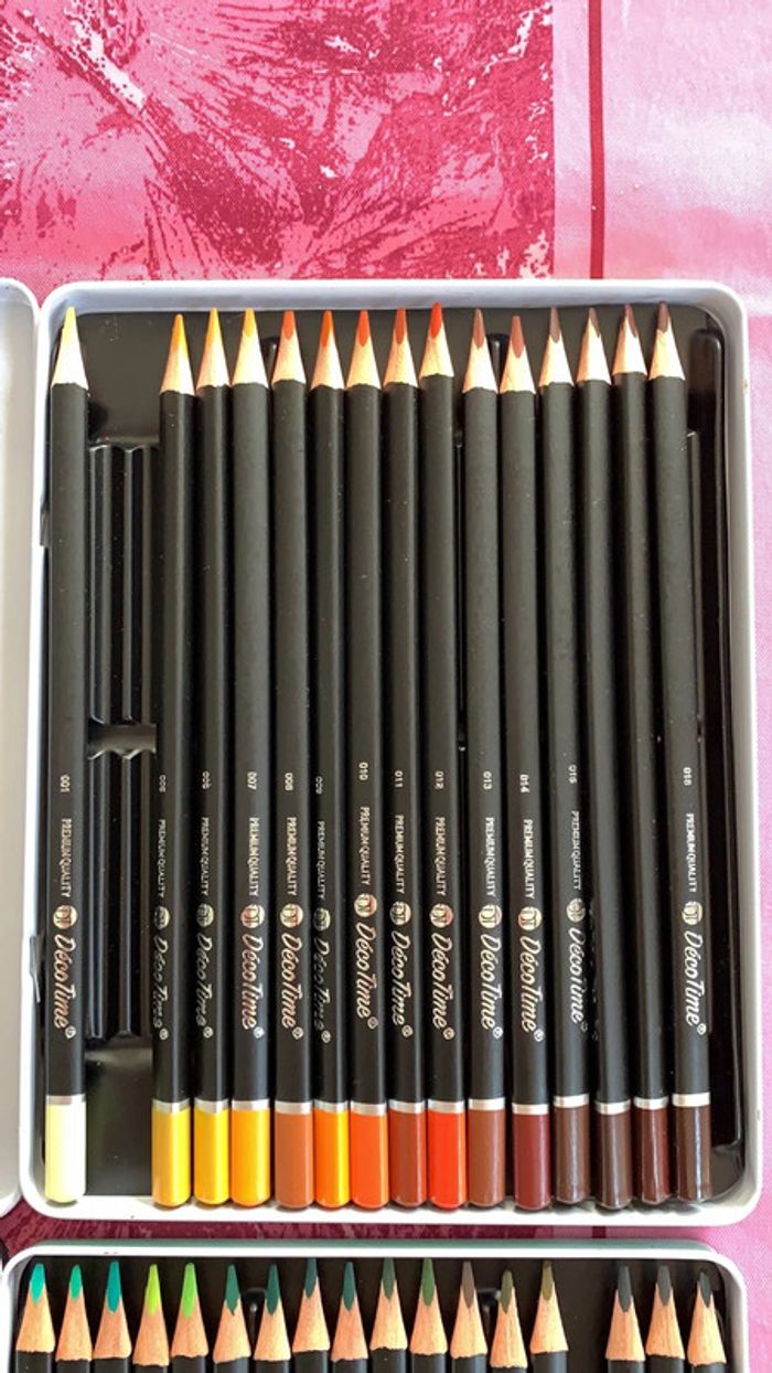 Lot Decotime 15 crayons couleurs et 12 pastels - photo numéro 2