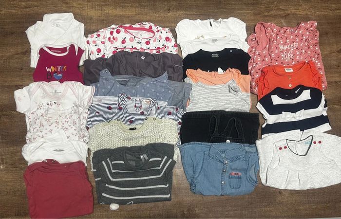 Lot vêtements bébé fille 9mois