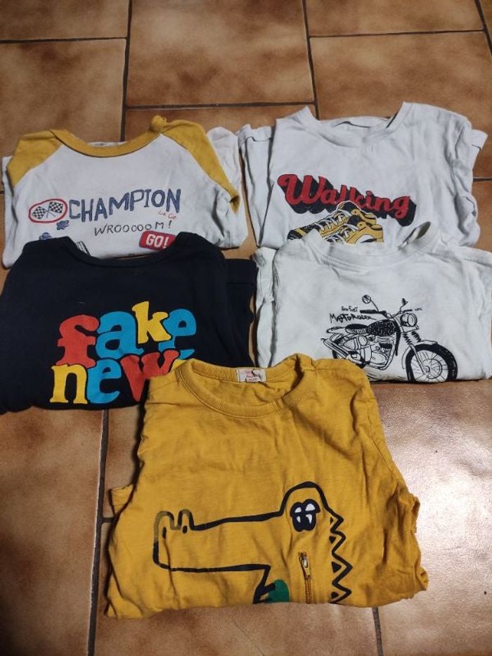 T-shirts