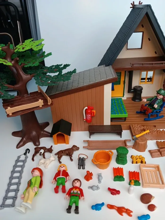 Lot figurines playmobil chalet de montagne - photo numéro 2