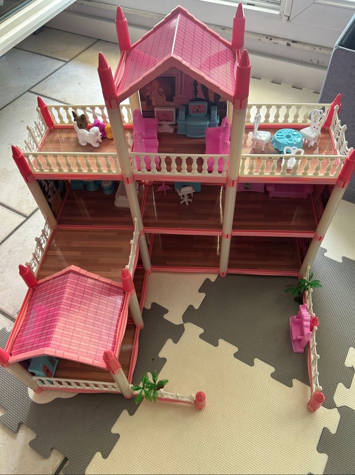Maison de poupée - photo numéro 3
