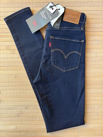 Jean Levi’s 721 high-rise skinny