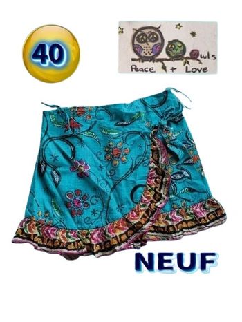 Mini jupe portefeuille neuve taille 40