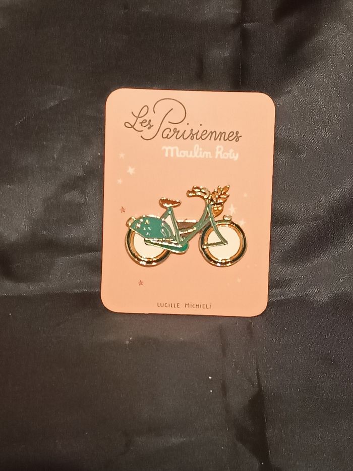 Pin's Moulin Roty - photo numéro 4