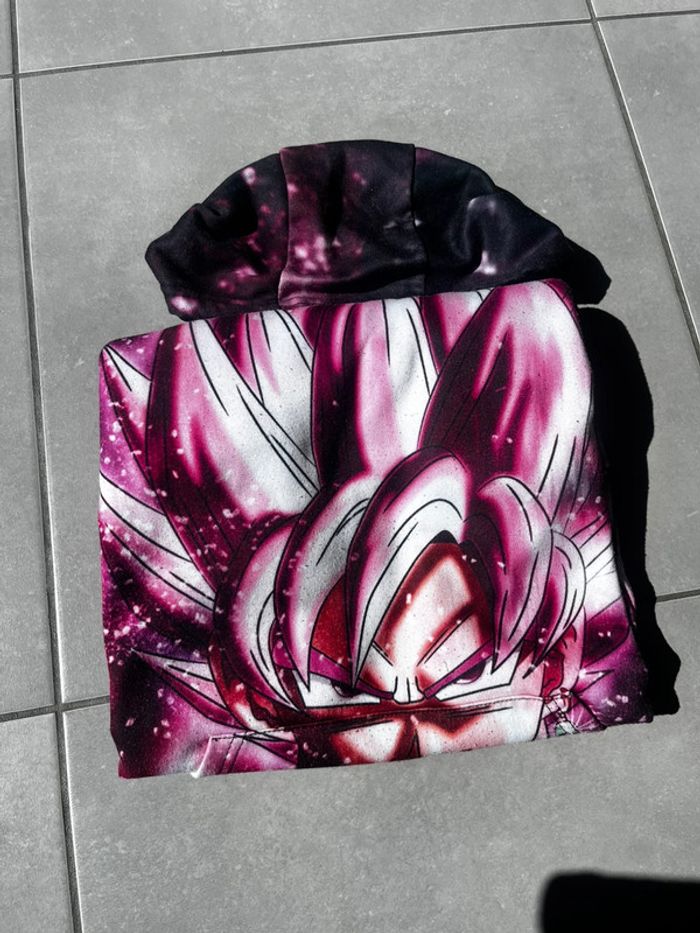 Sweat à capuche dragon ball Z goku black rosé