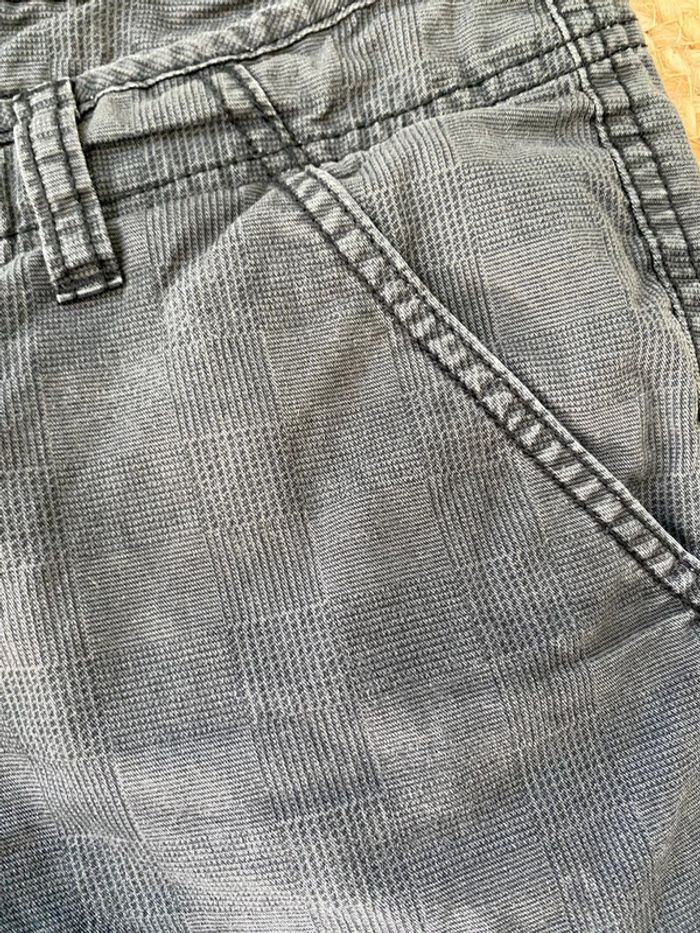 Short XS - 14 ans - photo numéro 2