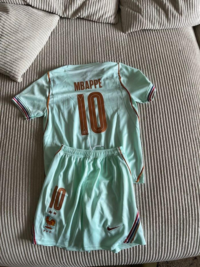 Maillot short france mbappe - photo numéro 1