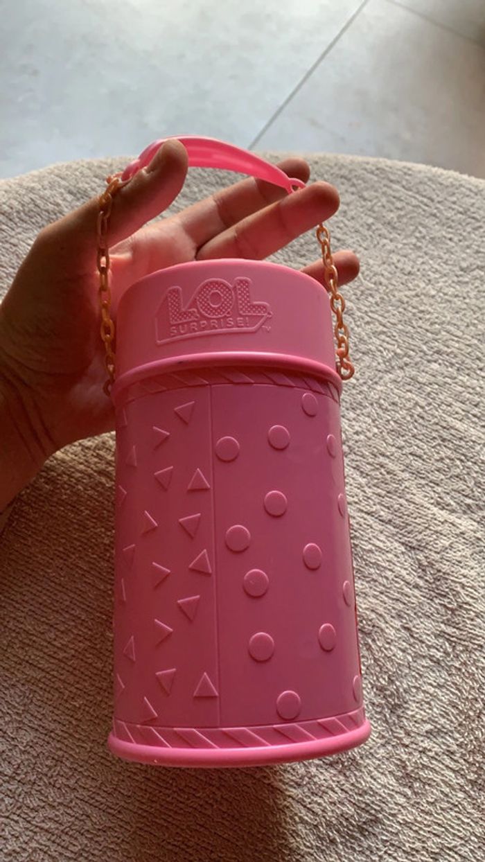 Lot poupée LOL sac rigide rose avec petit tonneau et biberon - photo numéro 6