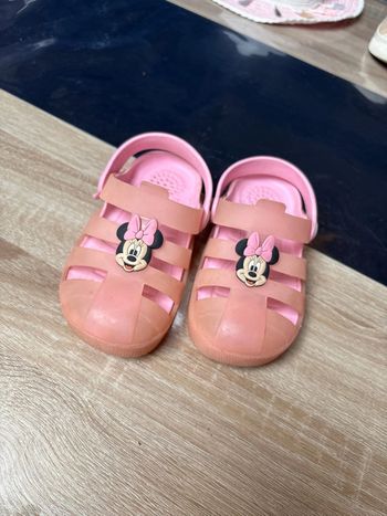 Croc Minnie pointure 28