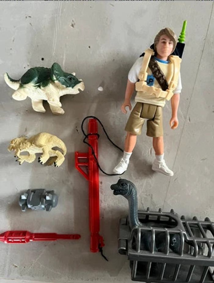 Jurassic park figurine et accessoires