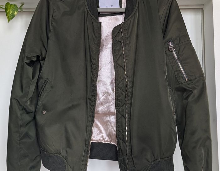 Veste bombers Pull&Bear taille S vert kaki