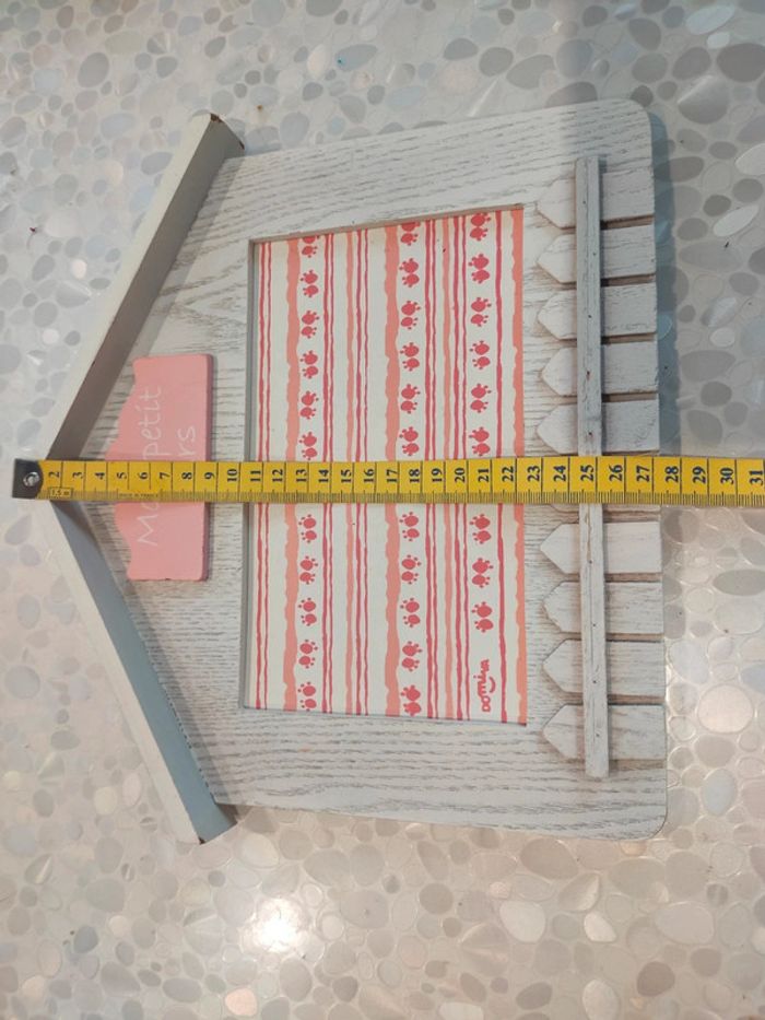 Toise en bois et cadres photos neuf - photo numéro 5