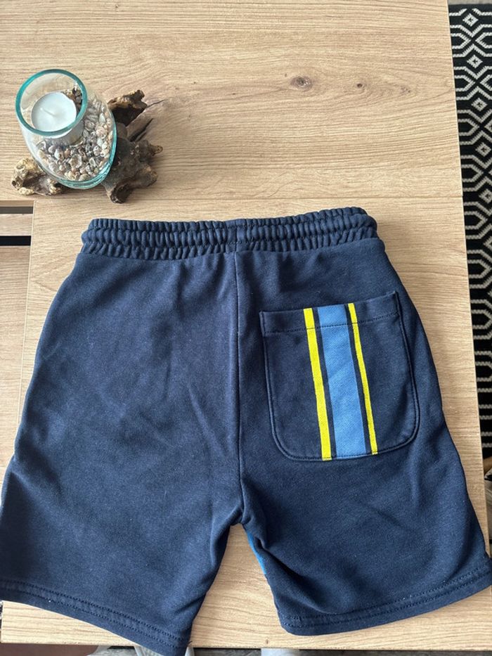 Short - photo numéro 4