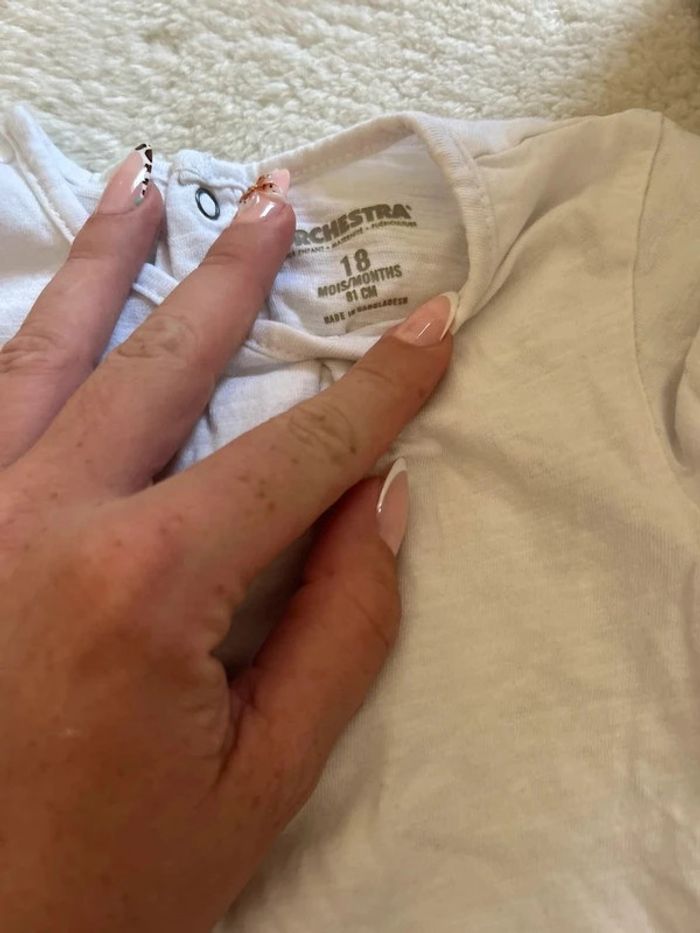 T-shirt ~ orchestra ~ 18 mois - photo numéro 2