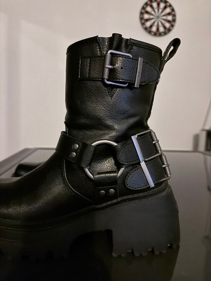 Bottines Buffalo - photo numéro 2