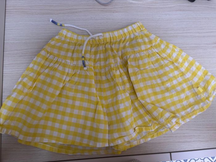Jupe short Okaïdi taille 6 ans