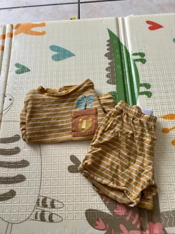Pyjama été 24 mois – Vertbaudet motif lion bon état