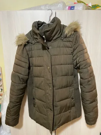 doudoune à capuche 