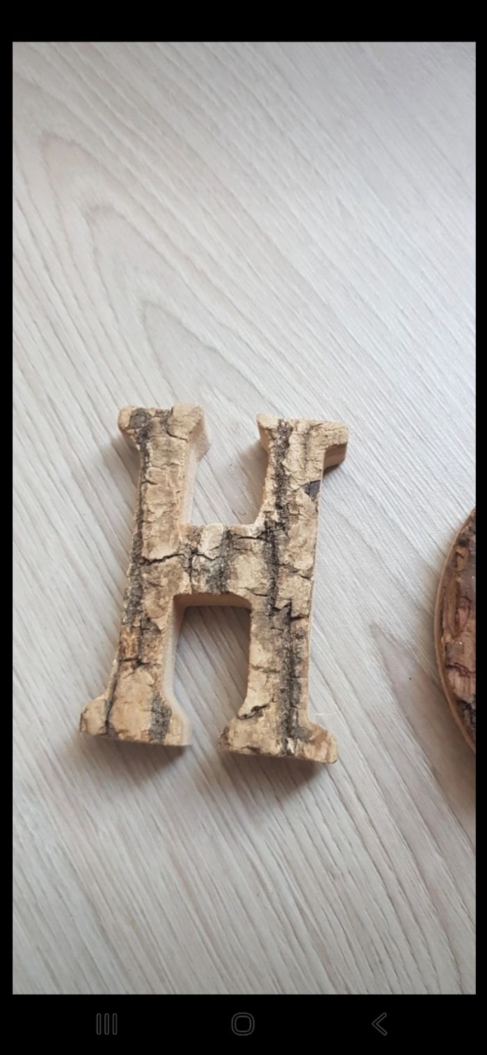 Lettre en bois - photo numéro 2