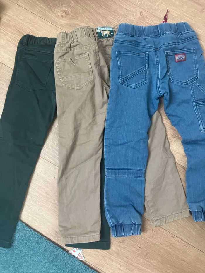 Lot 3 pantalons  garçon 5 ans - photo numéro 2