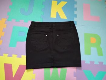 Jupe courte en jean noire taille 36