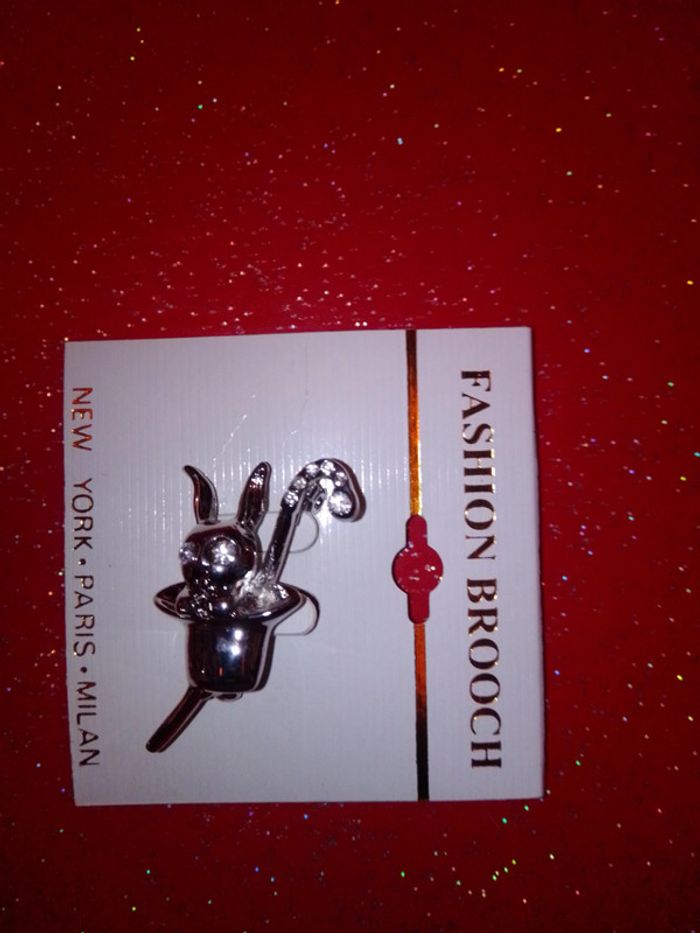 Broche fantaisie