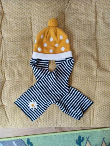 Bonnet écharpe orchestra nourrisson taille 3-6mois / 41 cm