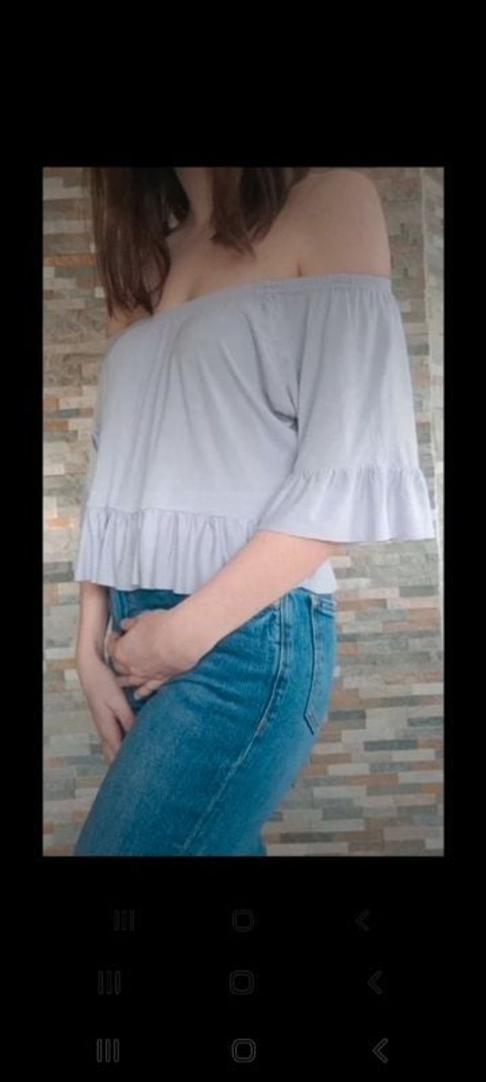 Haut épaules dénudées violet  Boohoo taille S